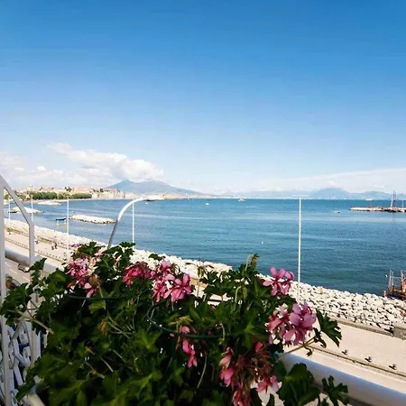 Seaside Caracciolo Hotel Naples Exterior photo